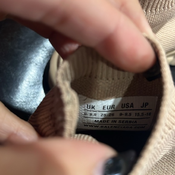 Balenciaga shoes for toddler - Picture 4 of 5